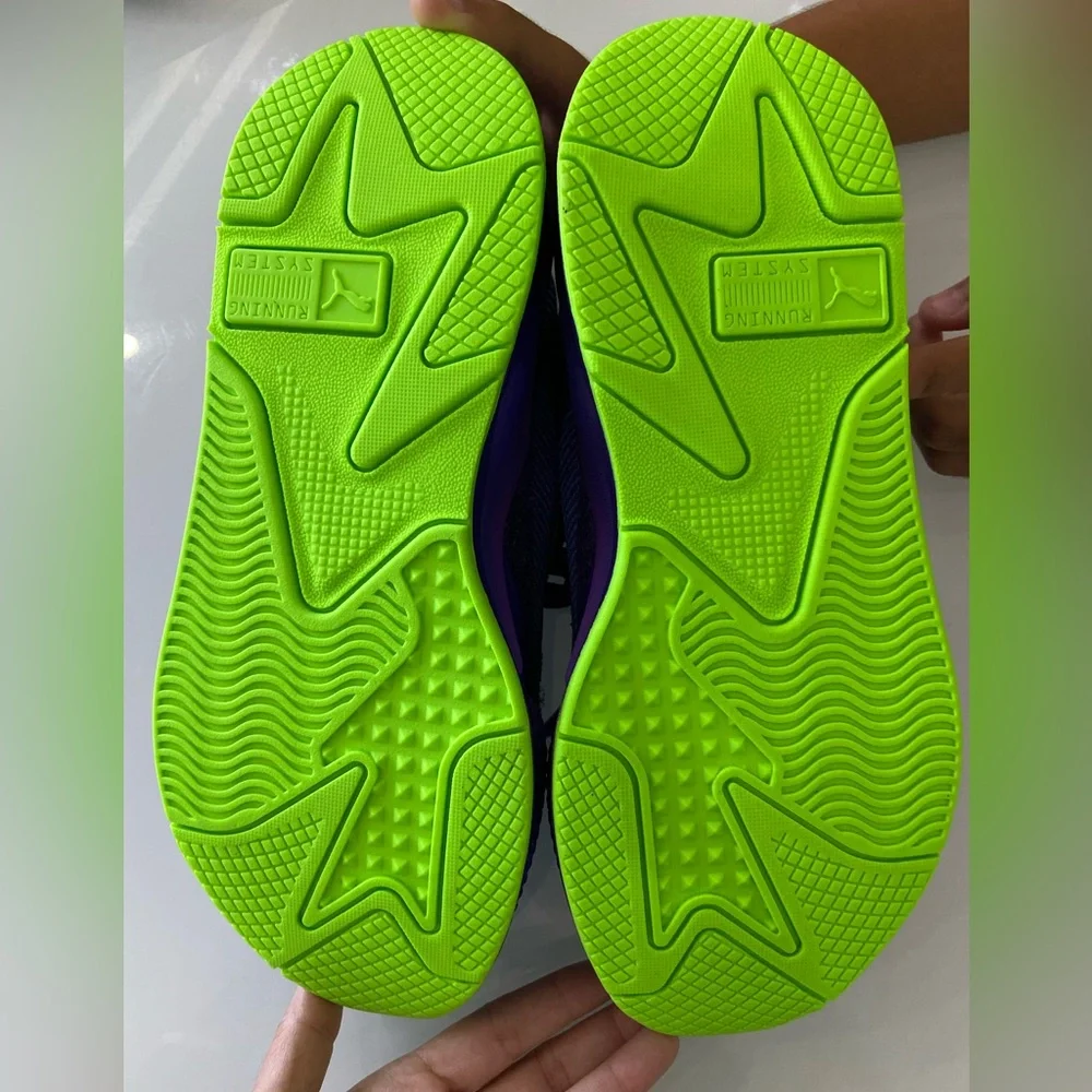 Sale of new Puma pack tennis shoes (Lamelo Rs-x galaxy). Offers are accepted. - Picture 3 of 4